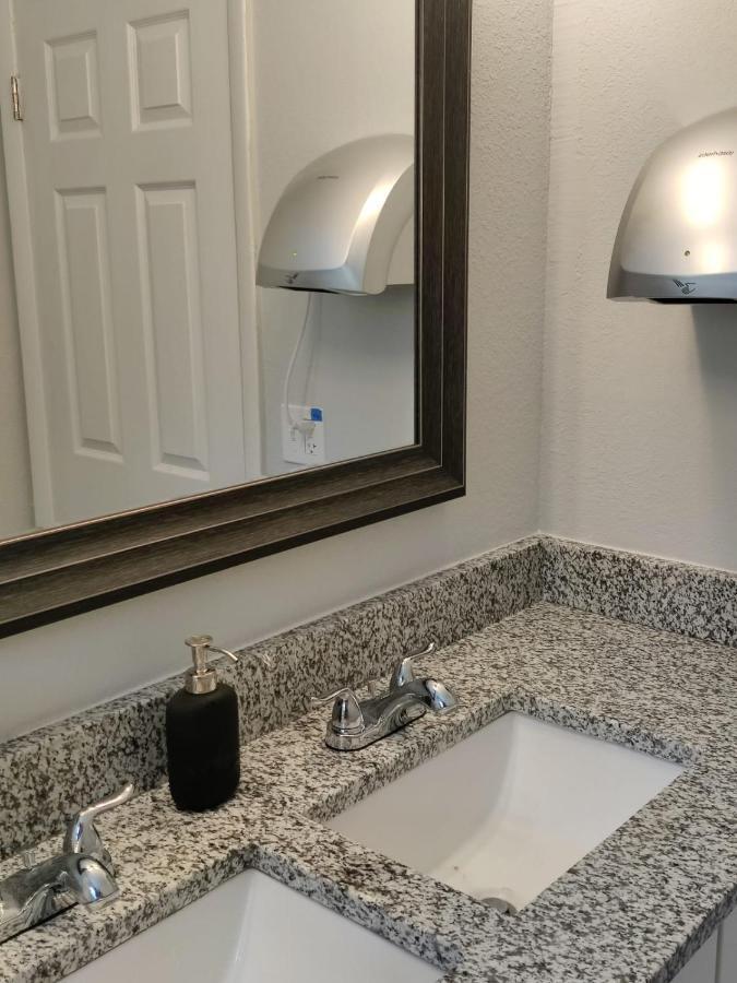 Roosevelt Inn Jacksonville Ngoại thất bức ảnh